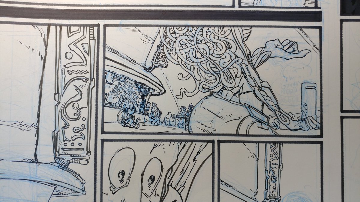 mm_mmm's tweet photo. Don't tell anyone, but I really like drawing #aliens ...ok, maybe tell an art director. #makingcomics #MERCS #PlasticSouls #mmmmmike #mikemcghee #comics #artistsontwitter https://t.co/e7CimSAMxS