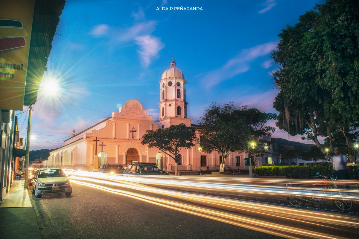 elsillonco's tweet photo. #FotoDelDía Capturada por el Fotógrafo: Aldair Peñaranda 
Síganlo en su Instagram @reveladoraw
https://t.co/RxY5RnwkEz https://t.co/RuSZPLkzhM
