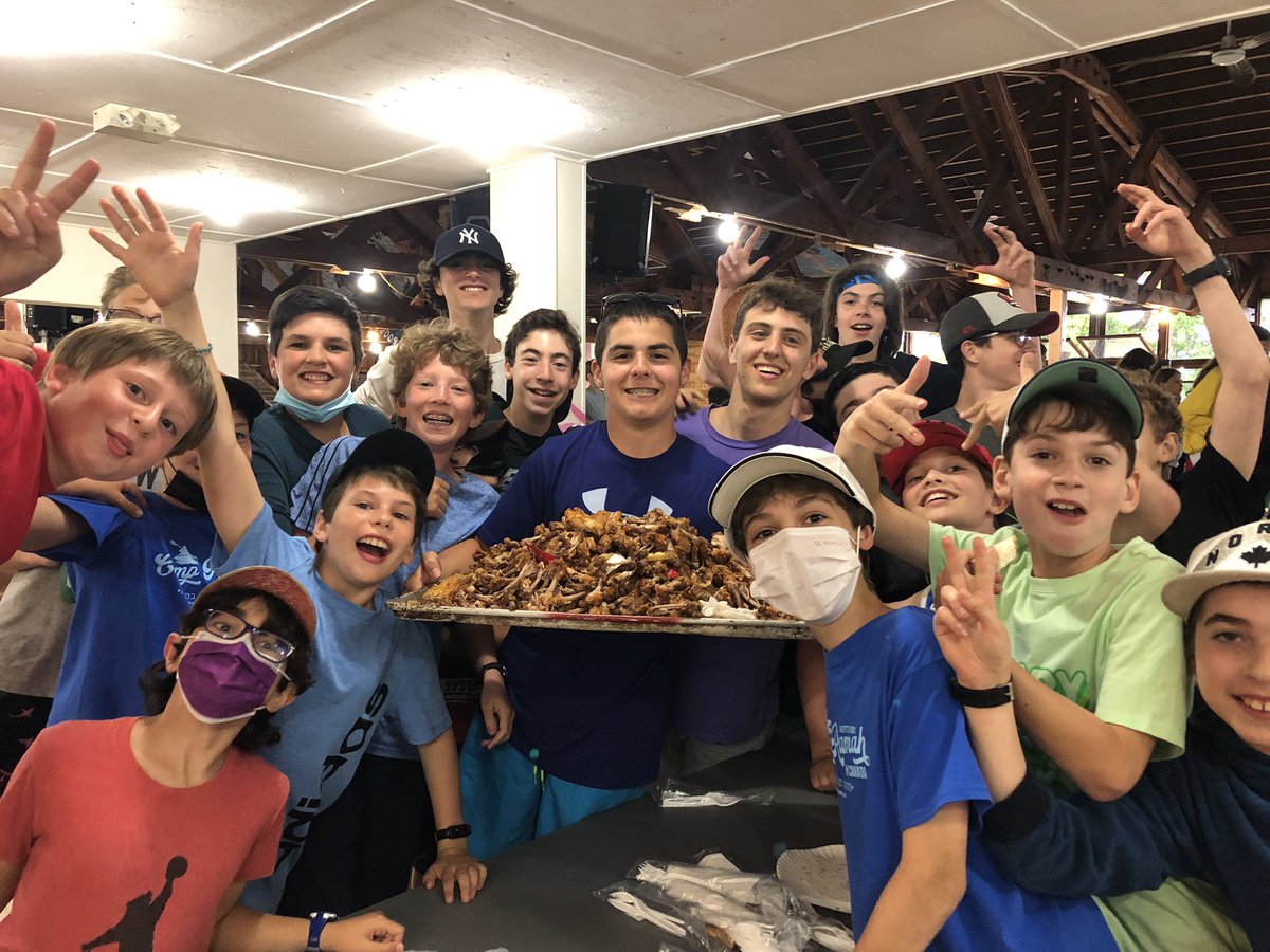 lev_pollock's tweet image. Legendary graveyard