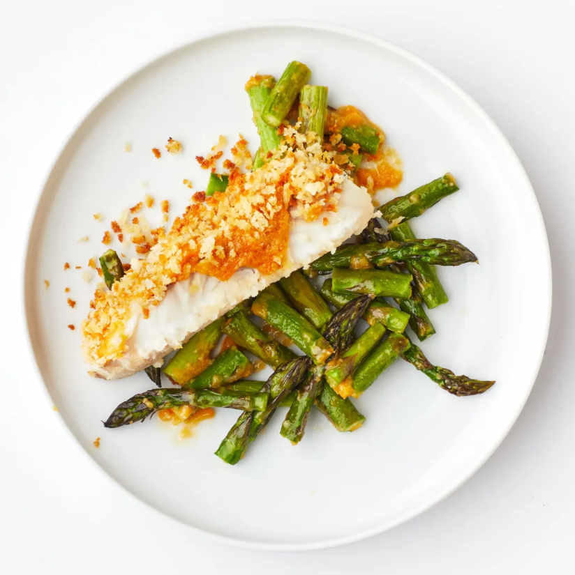 MeruMiso's tweet image. Crispy Miso-Butter Fish With Asparagus recipe by @basically

buff.ly/2StS8M2