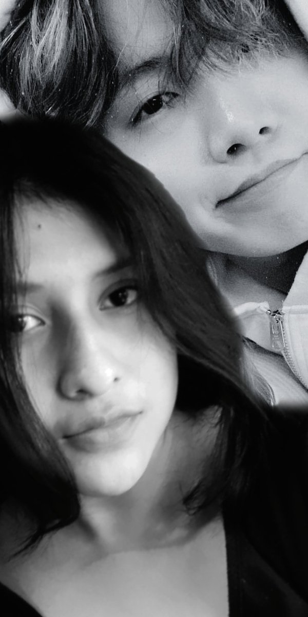 EsdiJung's tweet photo. Aquí con mi novio, las envidiosas dirán que es falso. 

Dispach si ves esto es 100% real no fake https://t.co/5nUeYrfn0q
