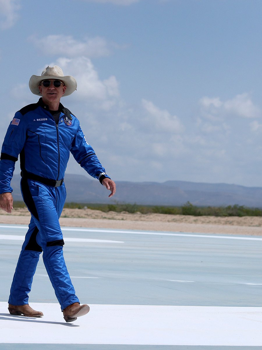 ItsWalkman's tweet image. Ya, know... I thought a lot of people were kinda taking it too far with the wishing death on Bezos thing today. Then he rolled out in that cowboy hat, and I never wished someone exploded faster.