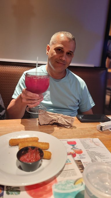 Let's have a drink https://t.co/YoOKJHS5XC