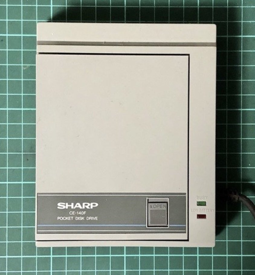 MMasa1949's tweet photo. SHARP PC-E650とCE140Fの接続方法が分かりません。
どなたかご教授をお願いします。
#SHARP #ポケコン
#PC_E650
#CE140F https://t.co/G1qaOXtvzO