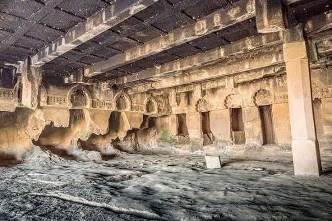 yogi_arwind's tweet photo. Kondana caves, near Karla caves, Pune.
What an amazing carving. Look at the chequered roof design. Existing since 2100 years.
#TemplePride
#LivingTemples
#Archaeology https://t.co/VqJthopgm9
