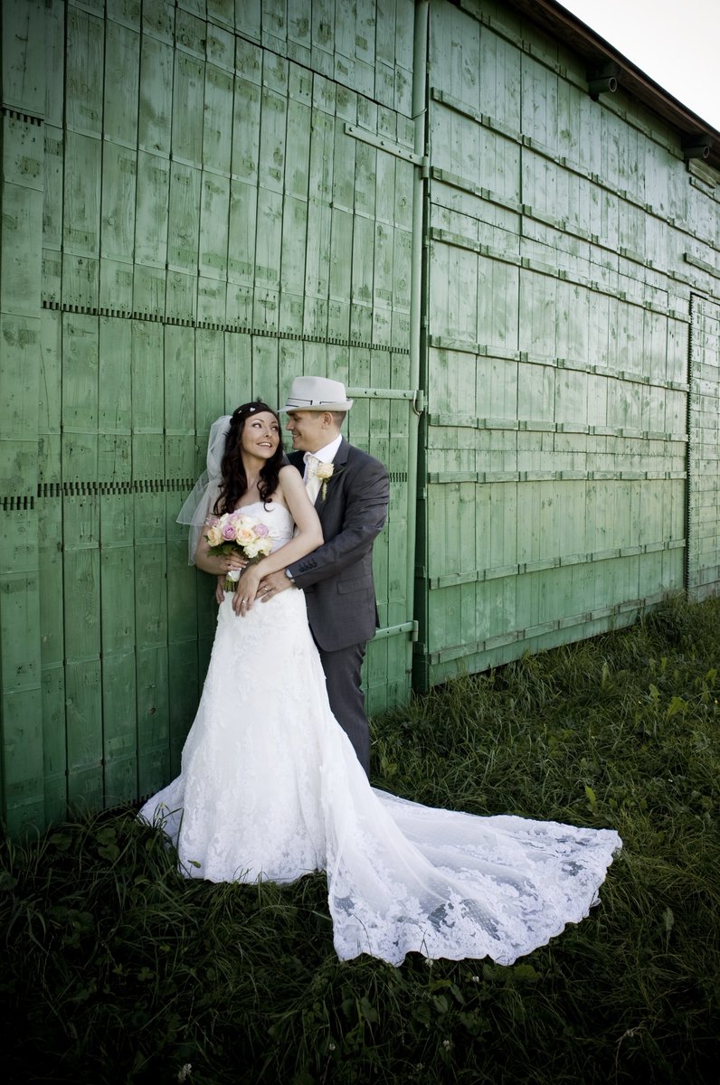 Tarnb66's tweet photo. A #Wedding should #belove #laughter & #happilyeverafter. I can certainly make good on #mypromise of #crafting a #ceremony that is #filledwithlove & #laughter. The happily-ever-after is totally up to the two of you.
It would be #myabsolutepleasure to marry you!
#GoldCoast https://t.co/ntCVlLkFtO