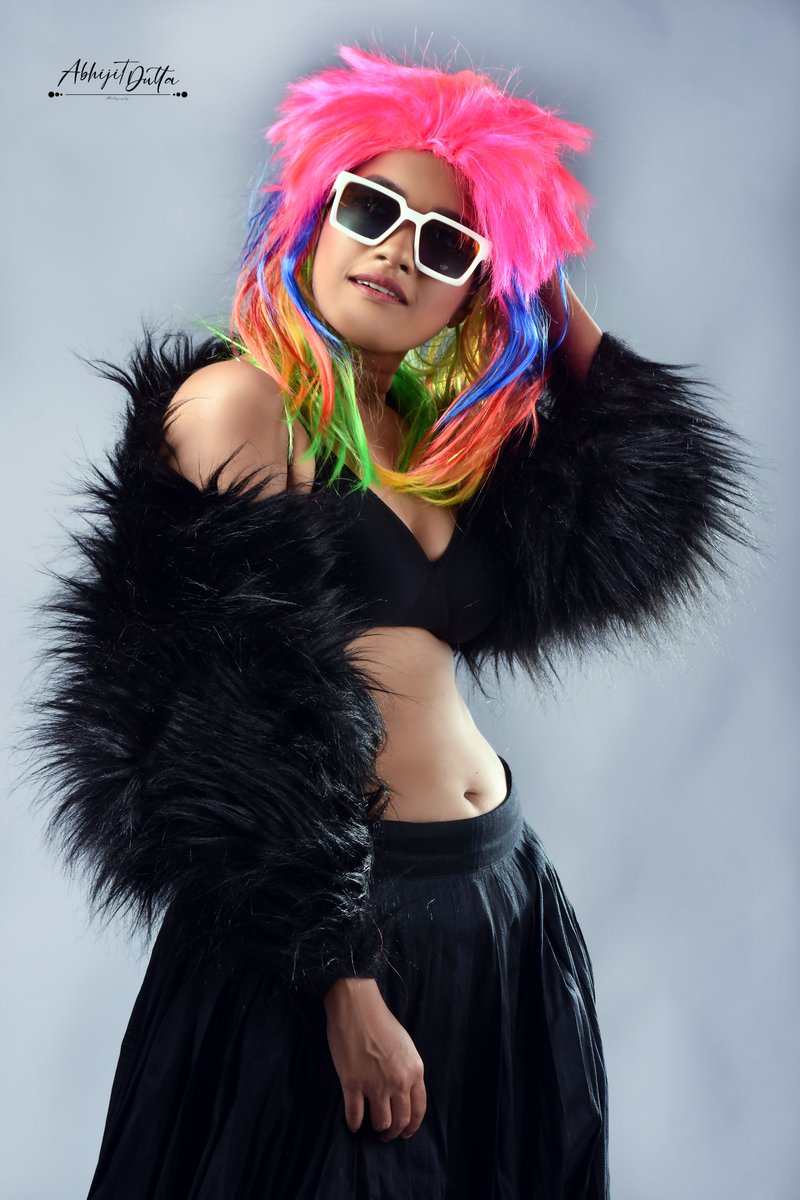 AbhiLens's tweet photo. 𝙱 • 𝙾 • 𝙾 • 𝙼
@TheLenzsation @TweetedBySourav @KoustavBondyop2 @PujaGuhaTia 
#Sexy #ColorfulHair #Colorful #BlackWidow #BlackLove #Model #fashion #fashionblogger #fashionstyle #Nikon #nikonphotography #Tamron #godox #Kolkata #Studio https://t.co/zl395Yr8fz