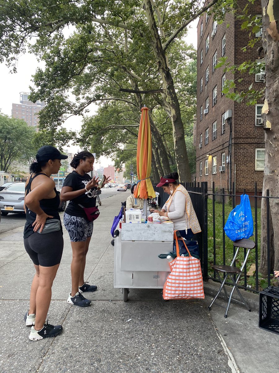 BronxSole's tweet photo. #theboogiedownbronx #bronxfit #not62 #lovingthebronx #learningthebx #bronxhistory #knowyourhood #keepinitbronx #ahealthybronx #howwebronx #bronxrunning #bronxstrong #bronxites #bxallday https://t.co/5EYzJyrtzb