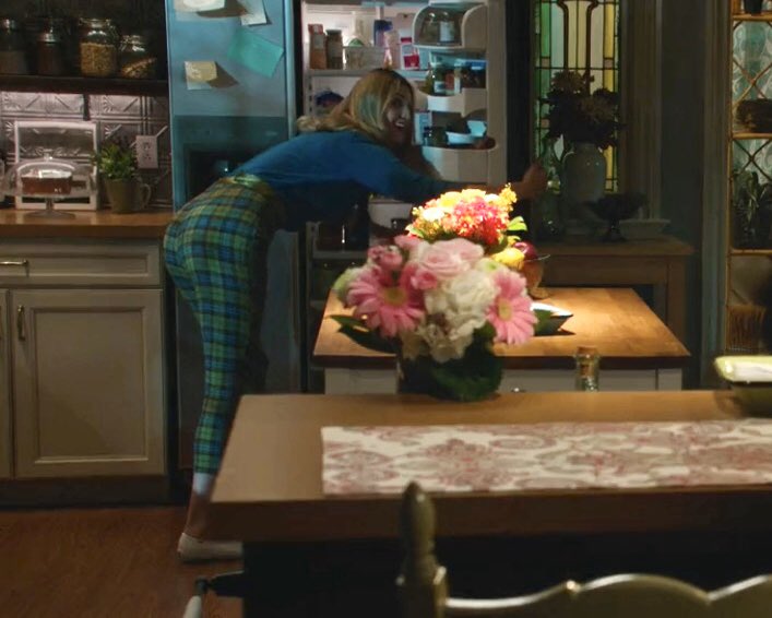 AllInEarper's tweet image. Just thinking about this...
#WynonnaEarp #BringWynonnaHome