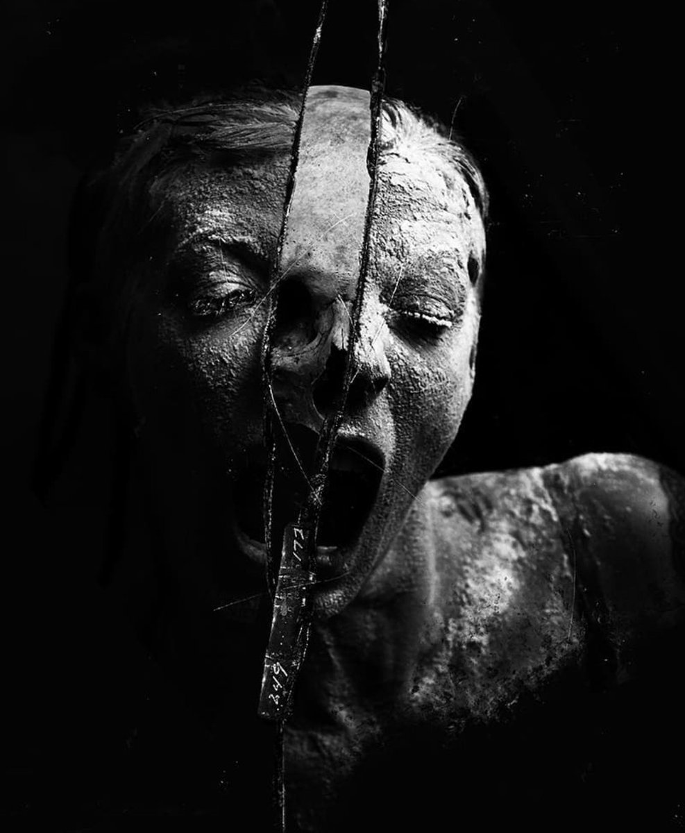 deathbyhibachi's tweet photo. Terror Management

#Art by Matt Lombard https://t.co/gF8Yv2vFi9