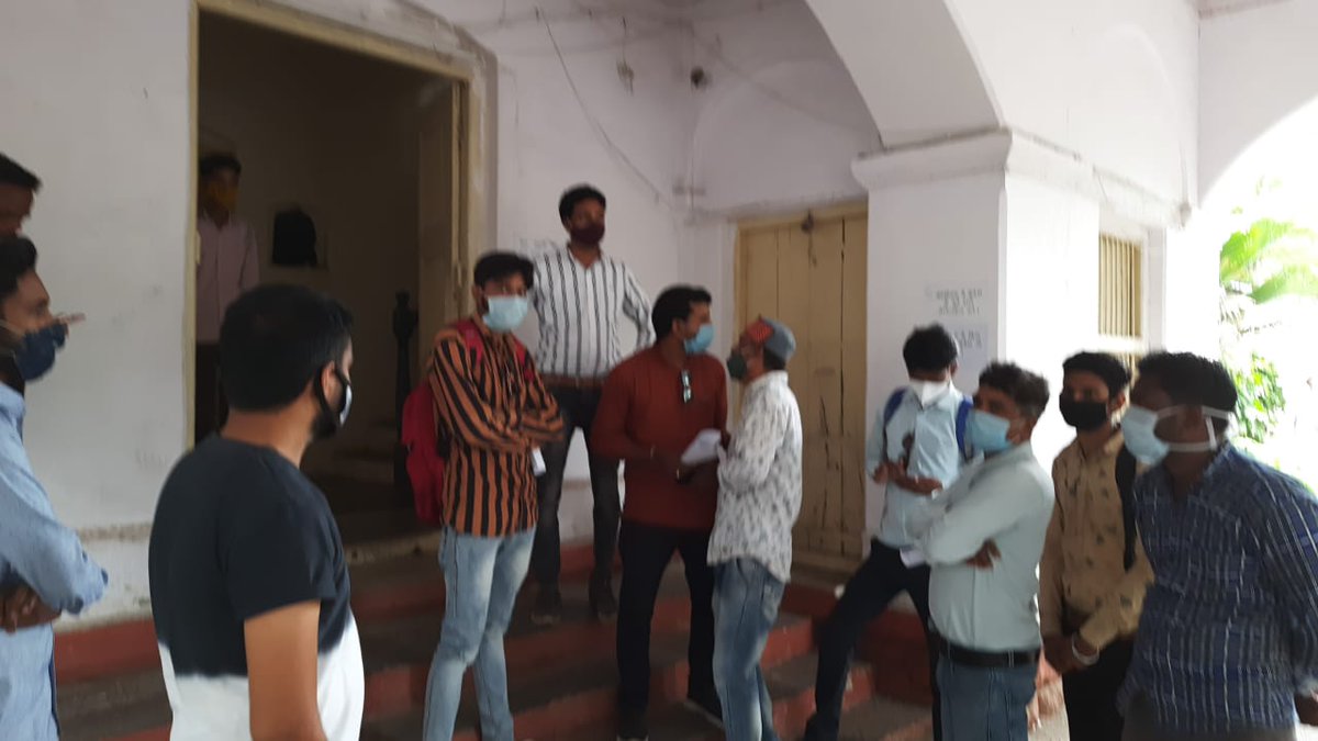 मध्यप्रदेश के देवास जिले में MG-GSK में पदस्थ Vle's व सखियों ने पारिश्रमिक मानदेय न मिलने को लेकर दिनांक- 20/07/21 को कलेक्टर कार्यालय में ज्ञापन सौंपा -
<a href="/rsprasad/">Ravi Shankar Prasad</a> <a href="/minprdd/">Panchayat and Rural Development Department, MP</a> <a href="/collector_dewas/">Collector Dewas</a> <a href="/ChouhanShivraj/">Shivraj Singh Chouhan</a> <a href="/OfficeOfKNath/">Kamal Nath</a> <a href="/dintya15/">dinesh tyagi Retd IAS</a> <a href="/CSCegov_/">CSCeGov</a> 
#मानदेय_दो