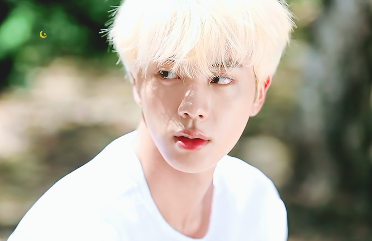 𝐈𝐧 𝐭𝐡𝐞 𝐟𝐮𝐥𝐥 (@jinxgif) on Twitter photo 