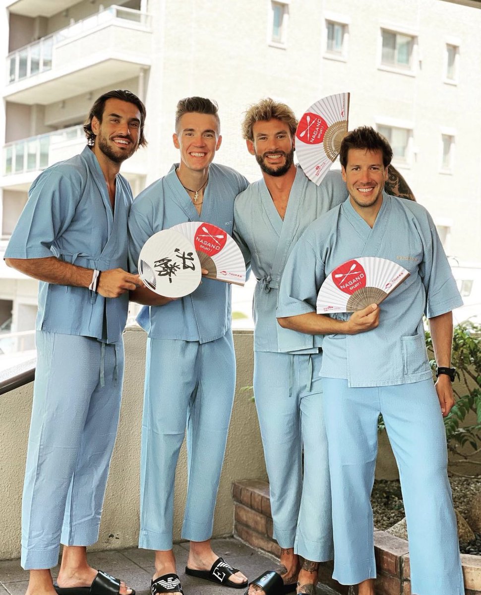 Quattro senza in versione giapponese! 

🇮🇹❤️🇯🇵

#ItaliaTeam | #StuporMundi | <a href="/canottaggio1888/">FederCanottaggio</a>