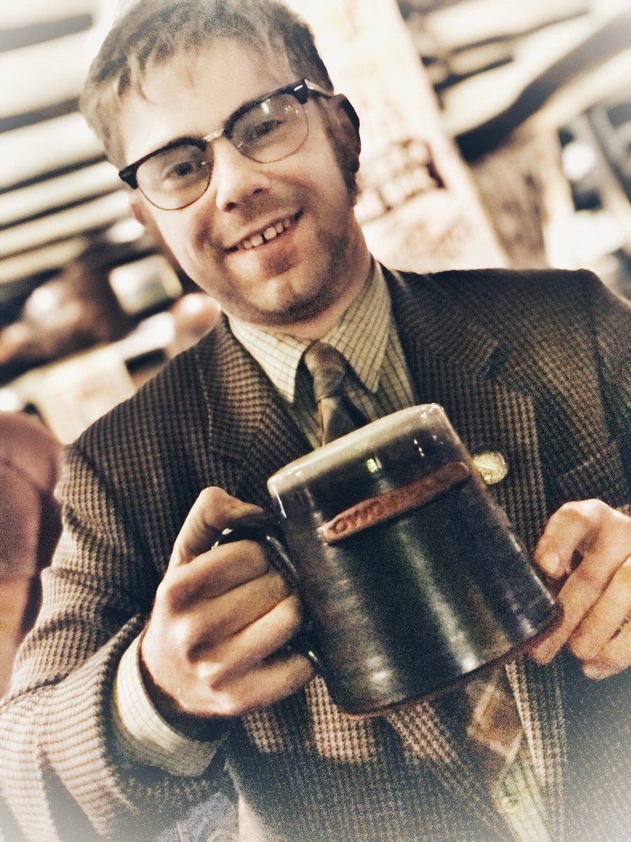 OwdNellsTavern's tweet image. “I walked into my favourite local tavern, bought a pint at the bar, paid for it at the bar, stood up at the bar and drank it at the bar.”

“I’m going to get use to this...” #loveyourtavern #canalside #owdnells