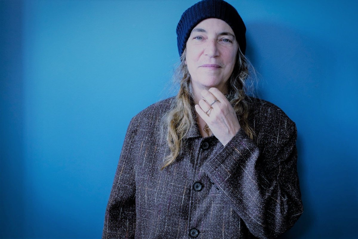Patti Smith, 'sacerdotessa del rock', ha chiuso il suo tour in Italia. La sua poesia amplificata per rinnovare l'energia ne 'L'Arcobaleno' di Letizia Zaffini
#Rock #PattiSmith #Bio #Punk #Newdates #Story

wheremagichappens.it/2021/07/21/pat…