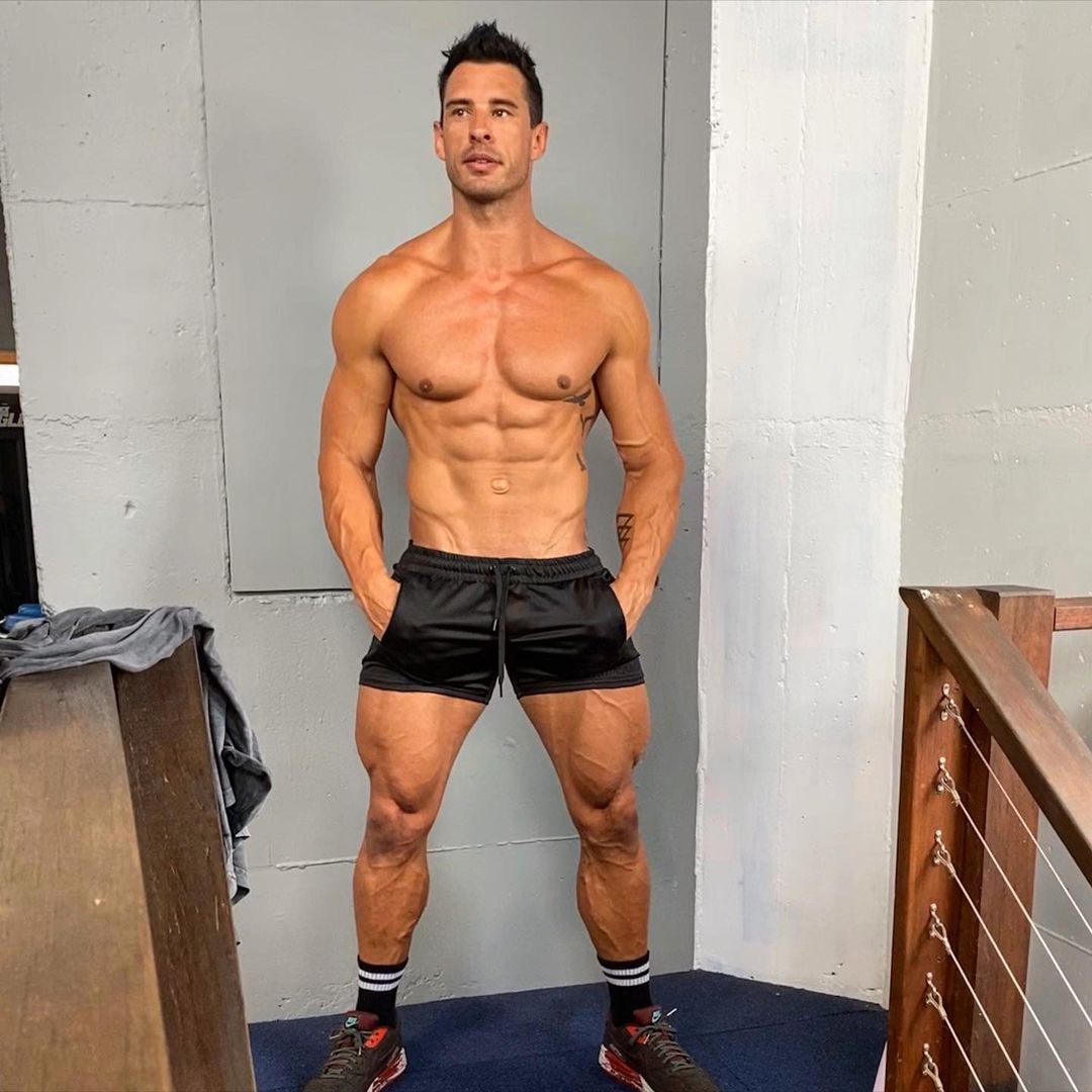 Top 13 Boy In Short Shorts Update