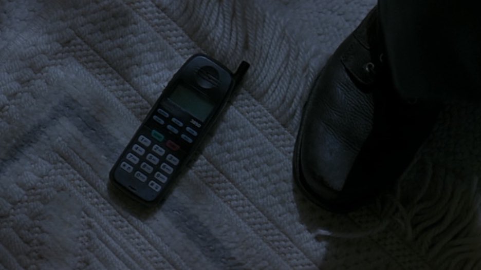sexydeadite's tweet photo. scream (1996) https://t.co/cYoLE5DHgX