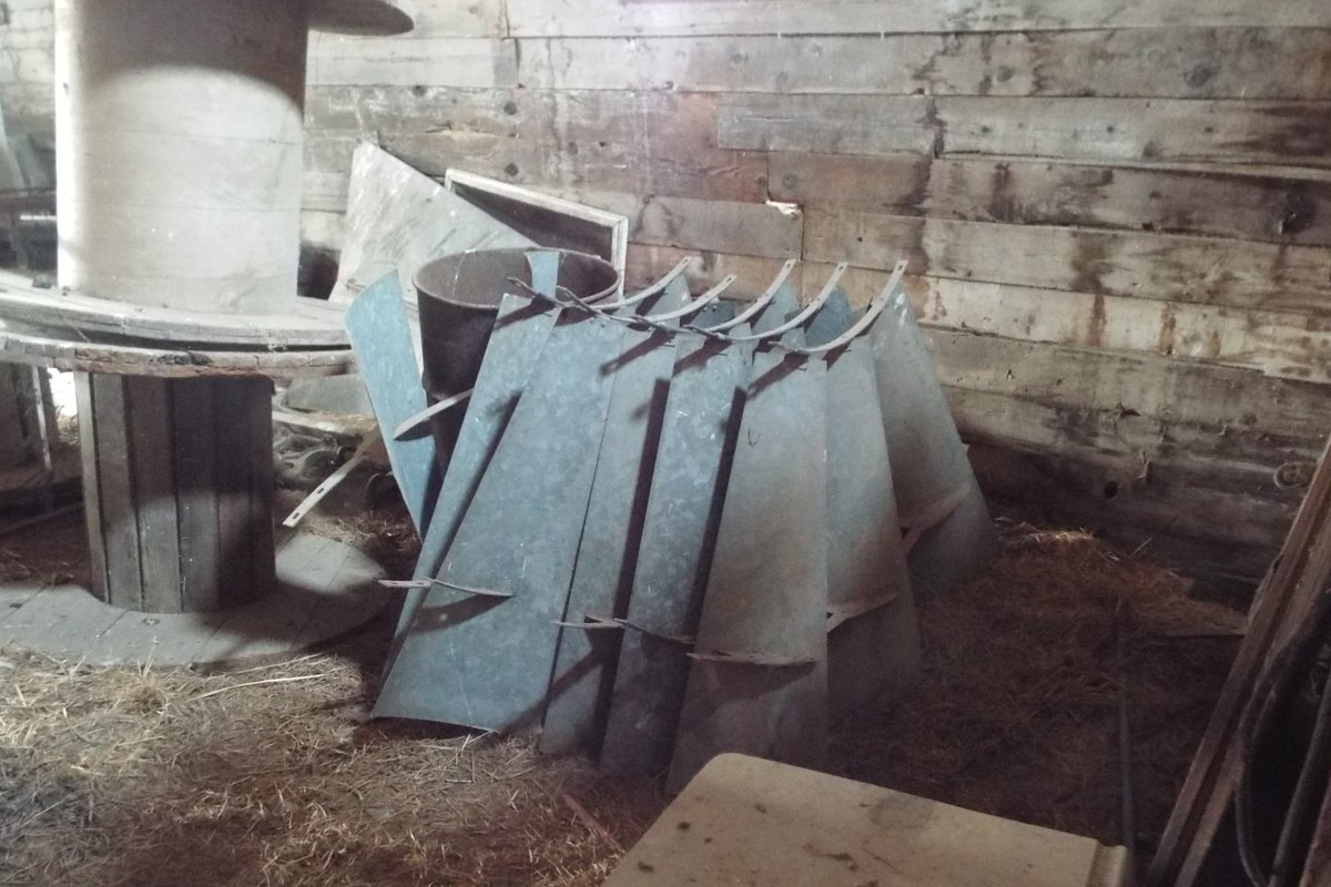 In the process of restoring a 1930's Flint &amp; Walling windmill. Any student interest is welcome.
