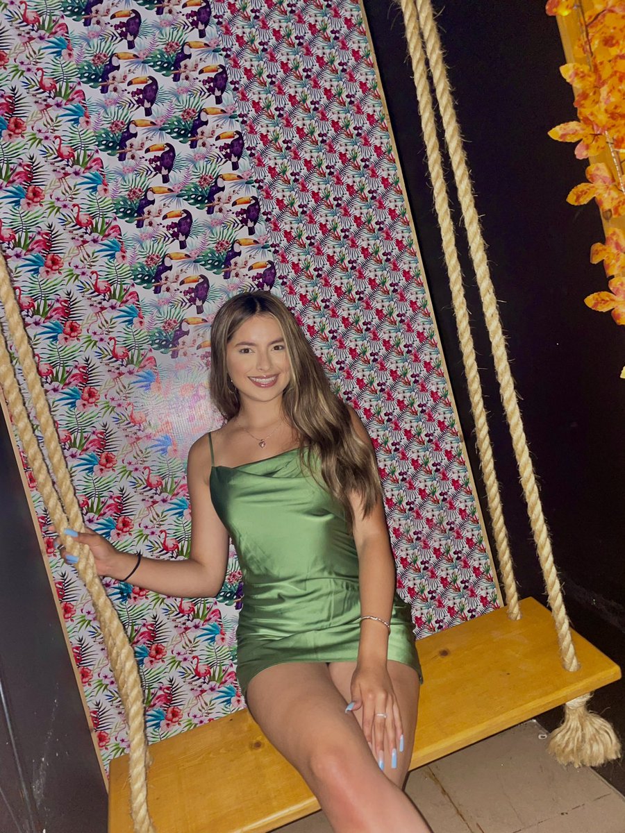 larissam101's tweet image. Your new obsession💌