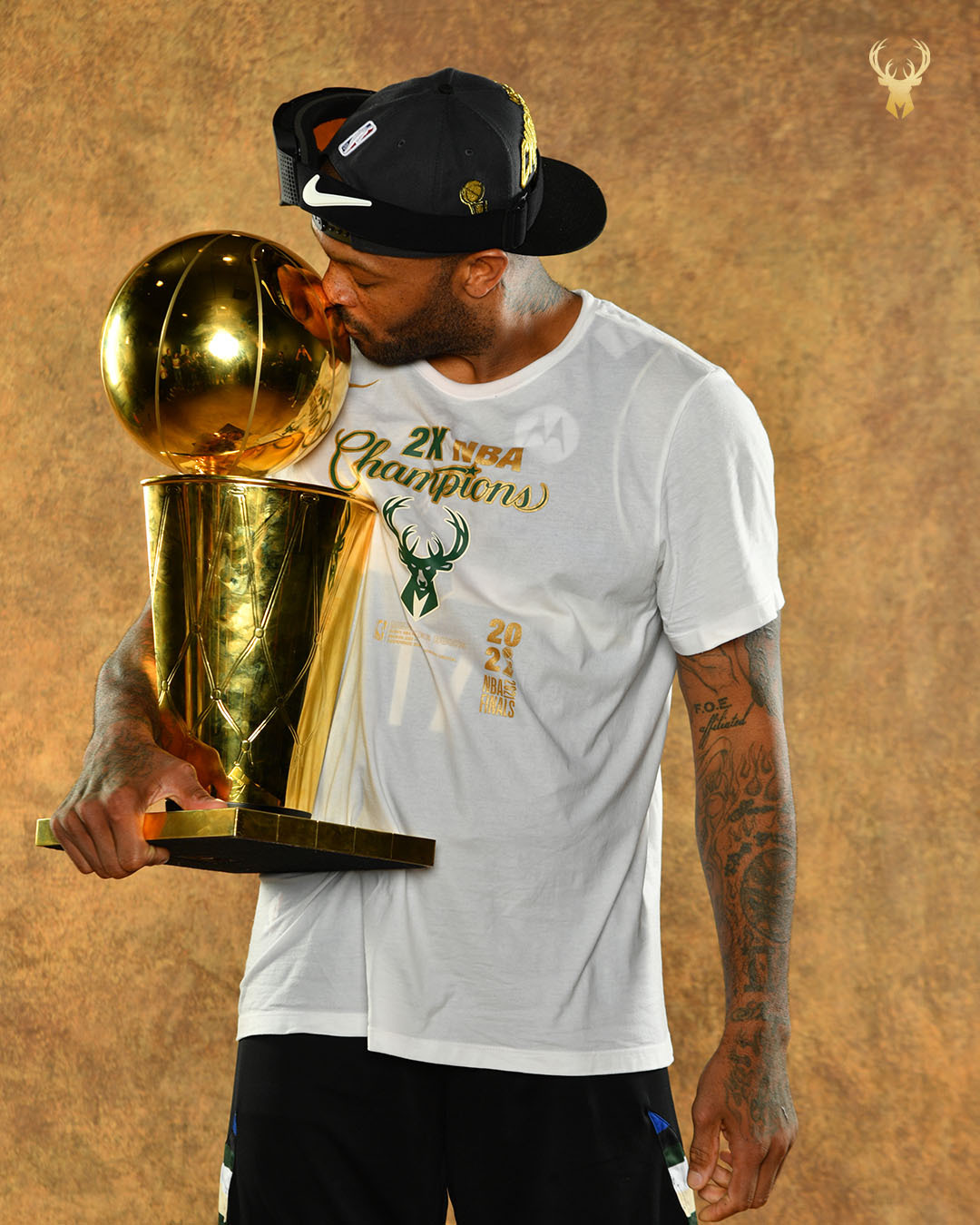ファングッズ nba champion Milwaukee bucks pj tucker P.J. Tucker Milwaukee Bucks 2021 NBA Champions Bobblehead
