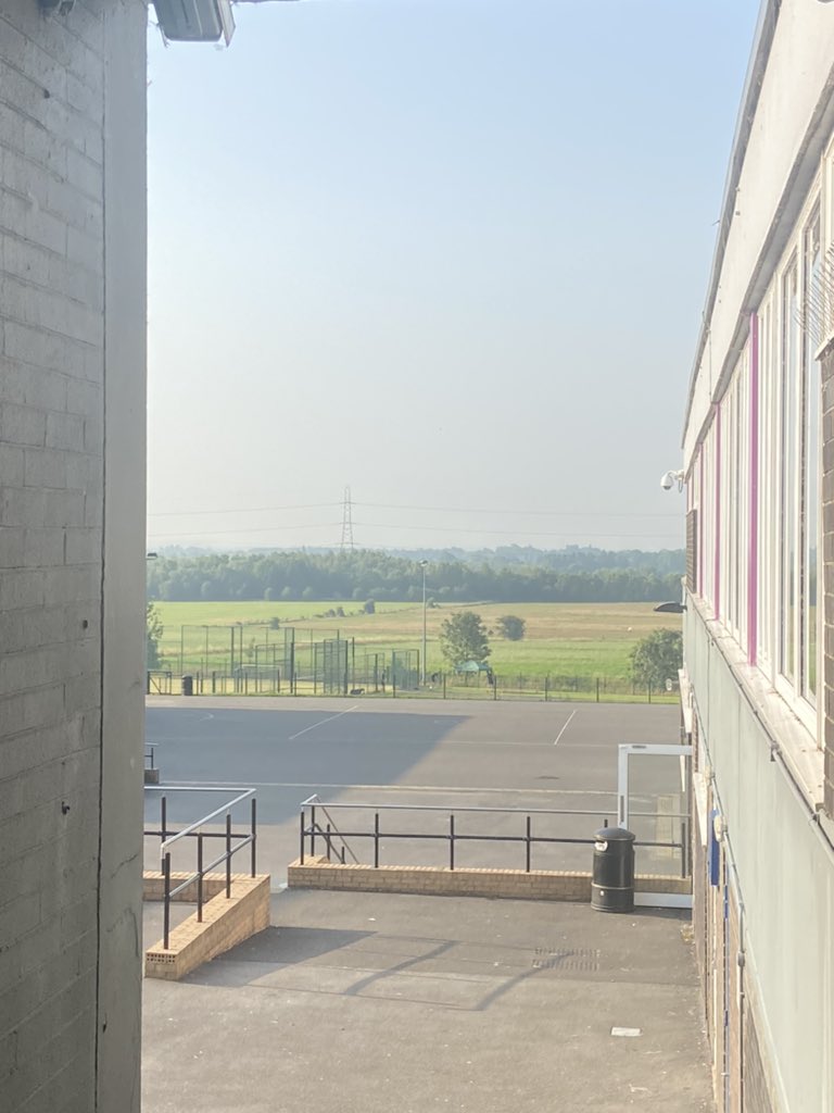 Beautiful day for sports day! 🏃🏻‍♀️ 🏃‍♂️ @ACSpurple 💜