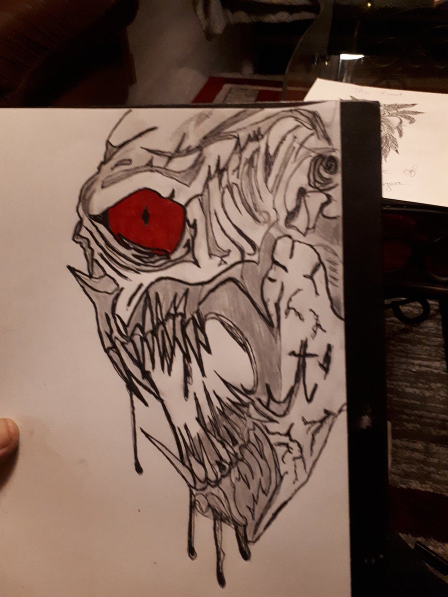 EazyRiddler's tweet photo. @iamlirona Just a starving artist do mostly horror drawings https://t.co/DtSMX7QMIl