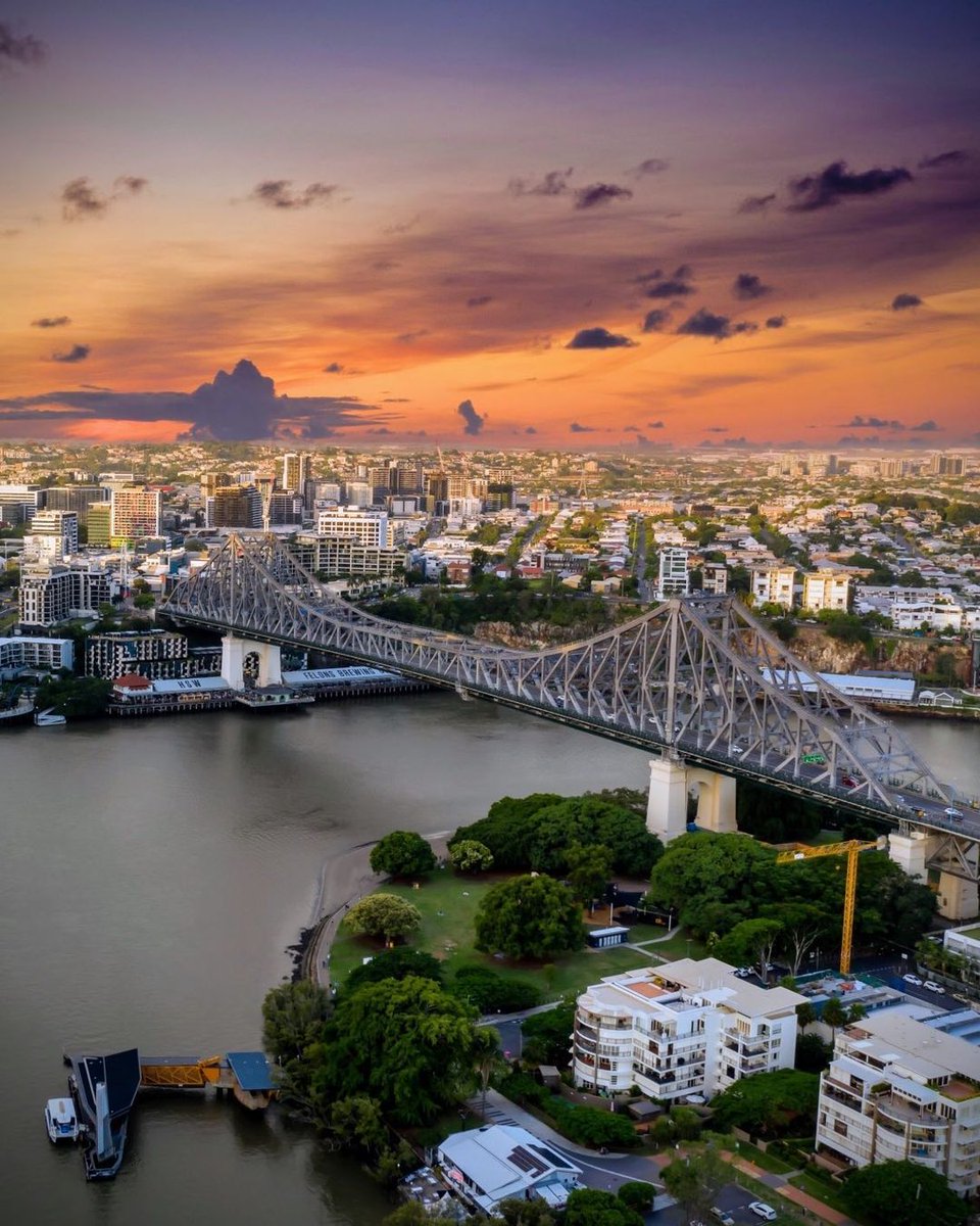 Australia (@australia) on Twitter photo Sharing a little good news with you today 💚💛 Word just in from the <a href="/Olympics/">The Olympic Games</a> is that we can look forward to hosting this world-famous event in #Brisbane2032 🎉 (Photo via IG/britinbrisbane)
<a href="/AUSOlympicTeam/">AUS Olympic Team</a> <a href="/iocmedia/">IOC MEDIA</a> #thisisqueensland <a href="/Queensland/">Queensland Australia</a> Sharing a little good news with you today 💚💛 Word just in from the <a href="/Olympics/">The Olympic Games</a> is that we can look forward to hosting this world-famous event in #Brisbane2032 🎉 (Photo via IG/britinbrisbane)
<a href="/AUSOlympicTeam/">AUS Olympic Team</a> <a href="/iocmedia/">IOC MEDIA</a> #thisisqueensland <a href="/Queensland/">Queensland Australia</a>