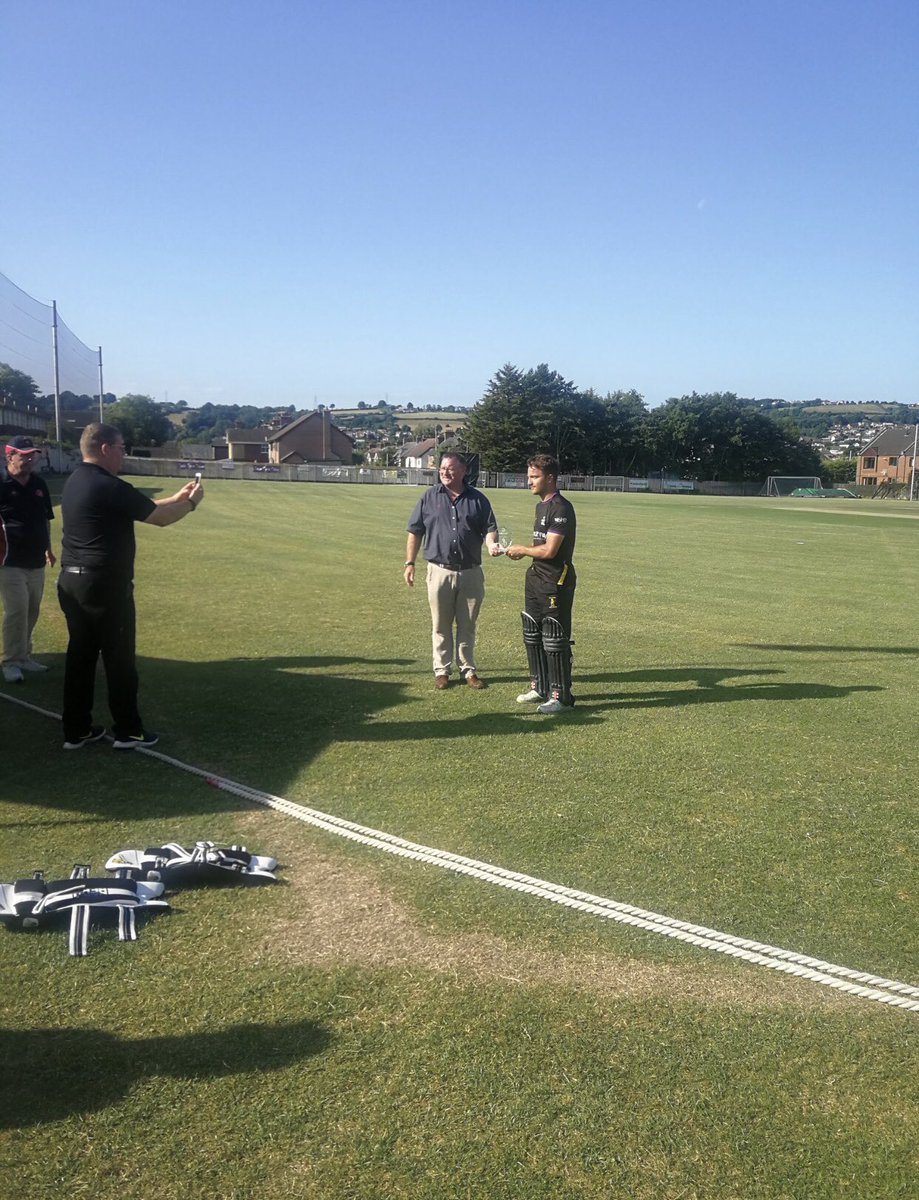 OldroydD's tweet photo. @NCU_News @InstoniansCC 😂😂 https://t.co/t58W1Lbz74