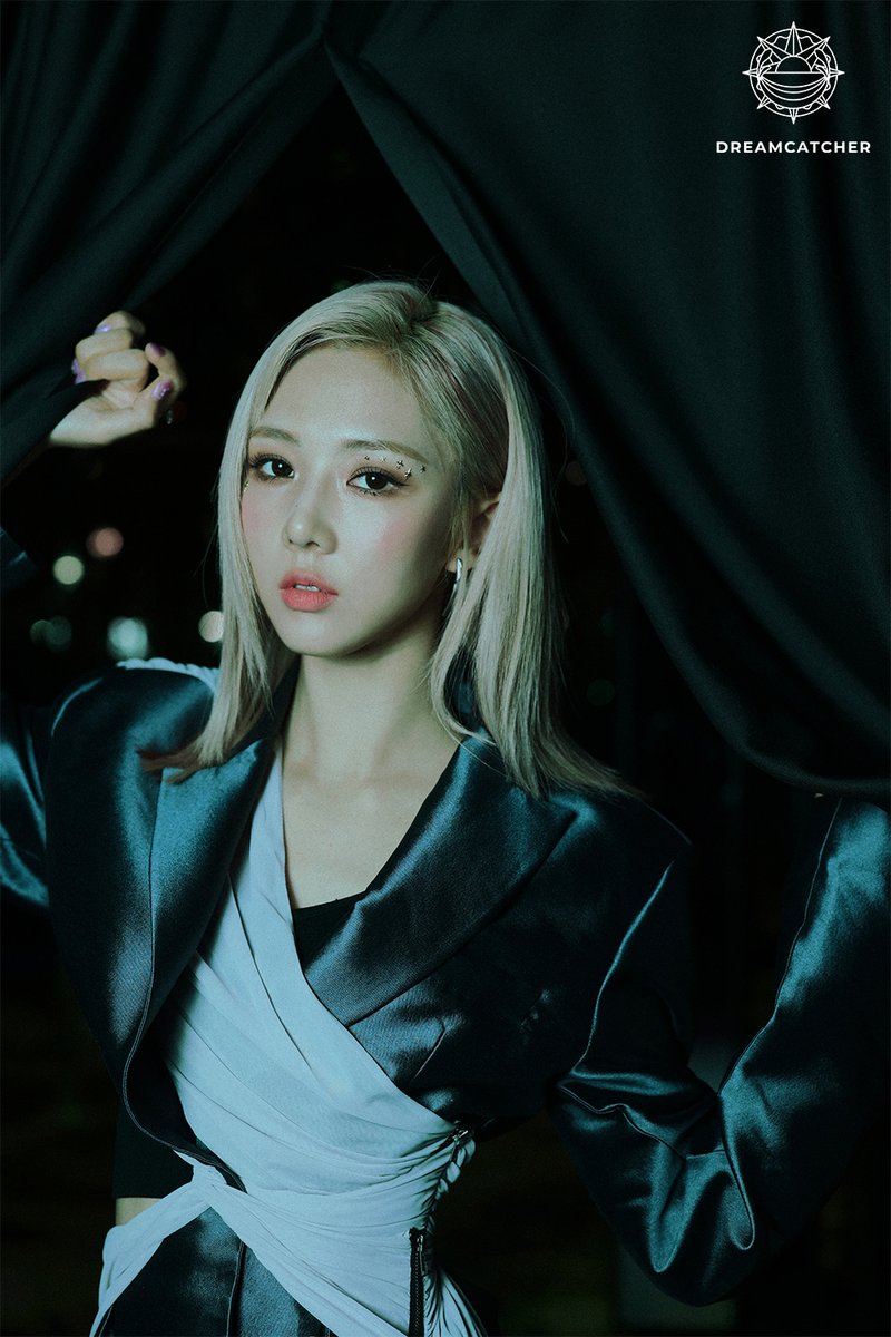 E6zs6BcVkAIrqrs?format=jpg&name=medium