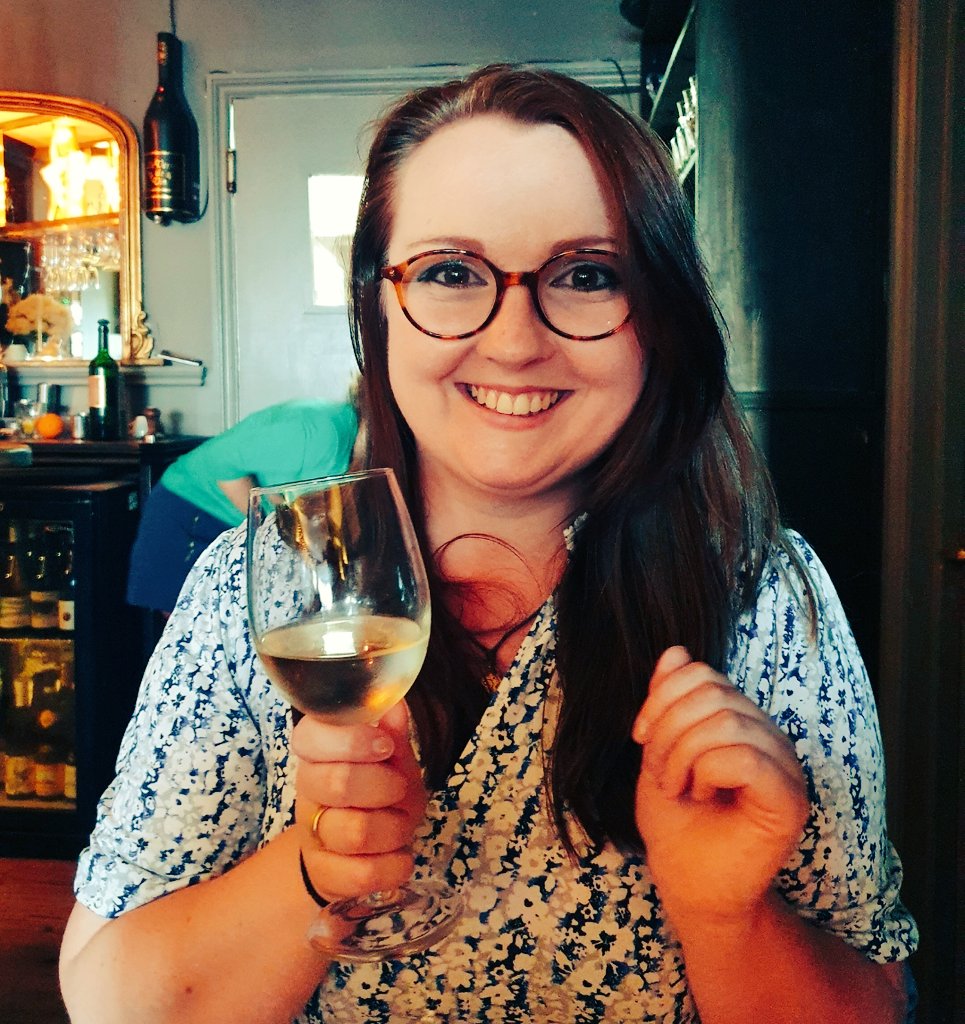 Passed my latest module with 72% 🍻 its been so hard to study during the pandemic but I'm so proud of everyone who powered through! Anyone who got their #ouresults this week - congrats! 💛 
Thanks for the support @OpenUniversity