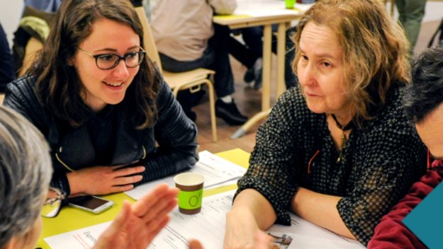 Le lauréat français du prix du citoyen européen 2021 est "le dialogue franco-allemand sur le renforcement de la coopération transfrontalière dans le contexte du COVID-19" 🇫🇷🇩🇪 

Nous félicitons les initiateurs du projet et les participants! 👏
➕d'infos : eptwitter.eu/qzY8