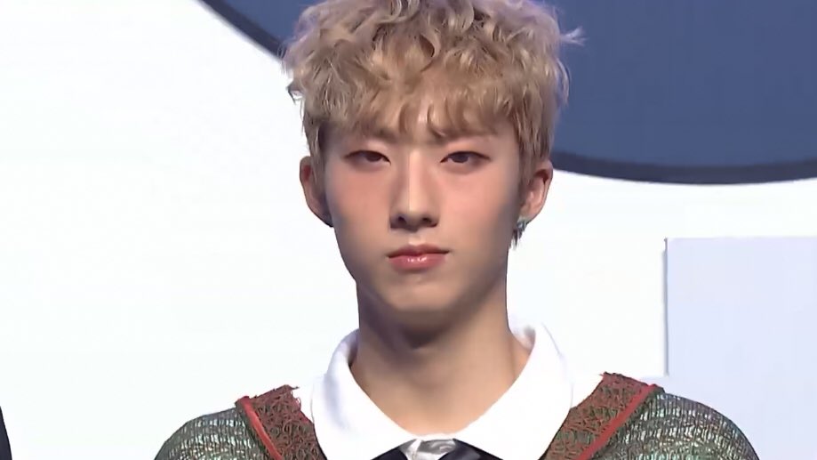 jiungarchives's tweet photo. he’s just so cute https://t.co/Ajc9G4k0wU