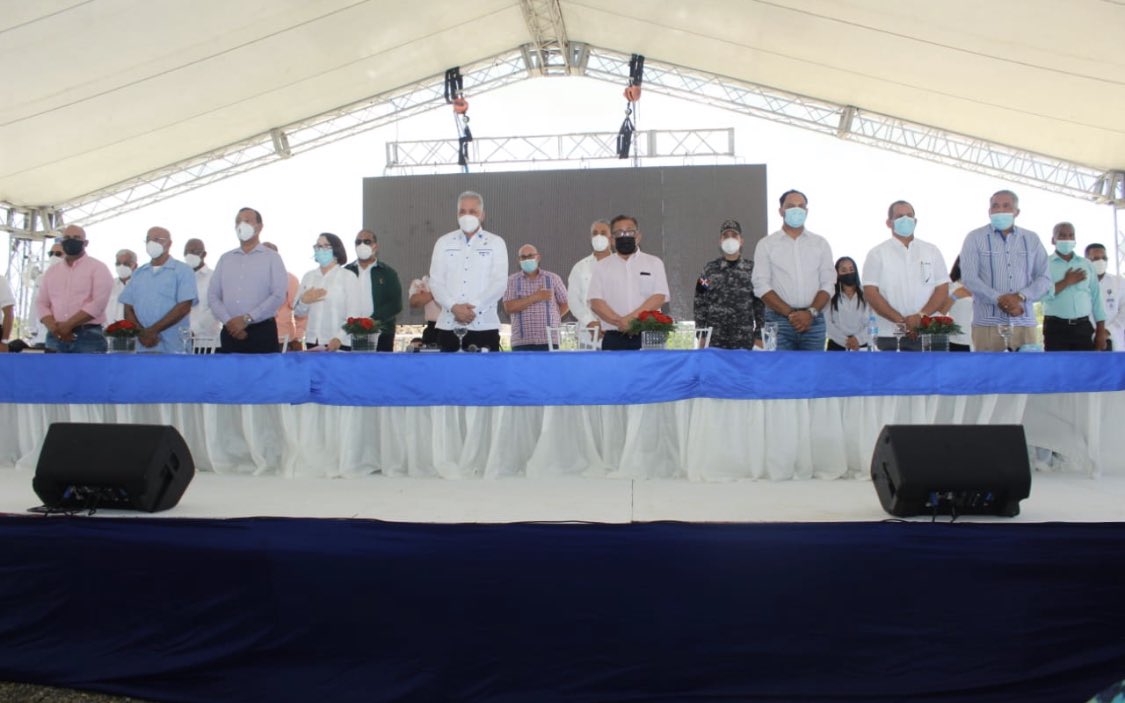 Con entusiasmo hoy reactivamos el proyecto de rehabilitación de la presa “Boca de los Ríos”, en coordinación con el Gabinete del Agua.                                                  ¡El déficit de agua potable en Santiago Rodríguez será cosa del pasado!