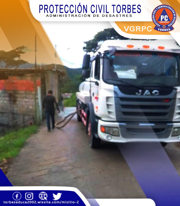 PCTORBES's tweet photo. .
10 familias se benefician del vital líquido. 

20.000 litros de agua se distribuyeron en el sector Hugo Chávez de San Josecito. 

#Agua
@amemosatorbes 
@RobertoLoboAlc 
@DGGEPMIR 
@ZoedanTachira 
@PCivil_Ve 
@ZODITACHIRA21 
@cuadrantdpaz https://t.co/oLRRPYbDBf