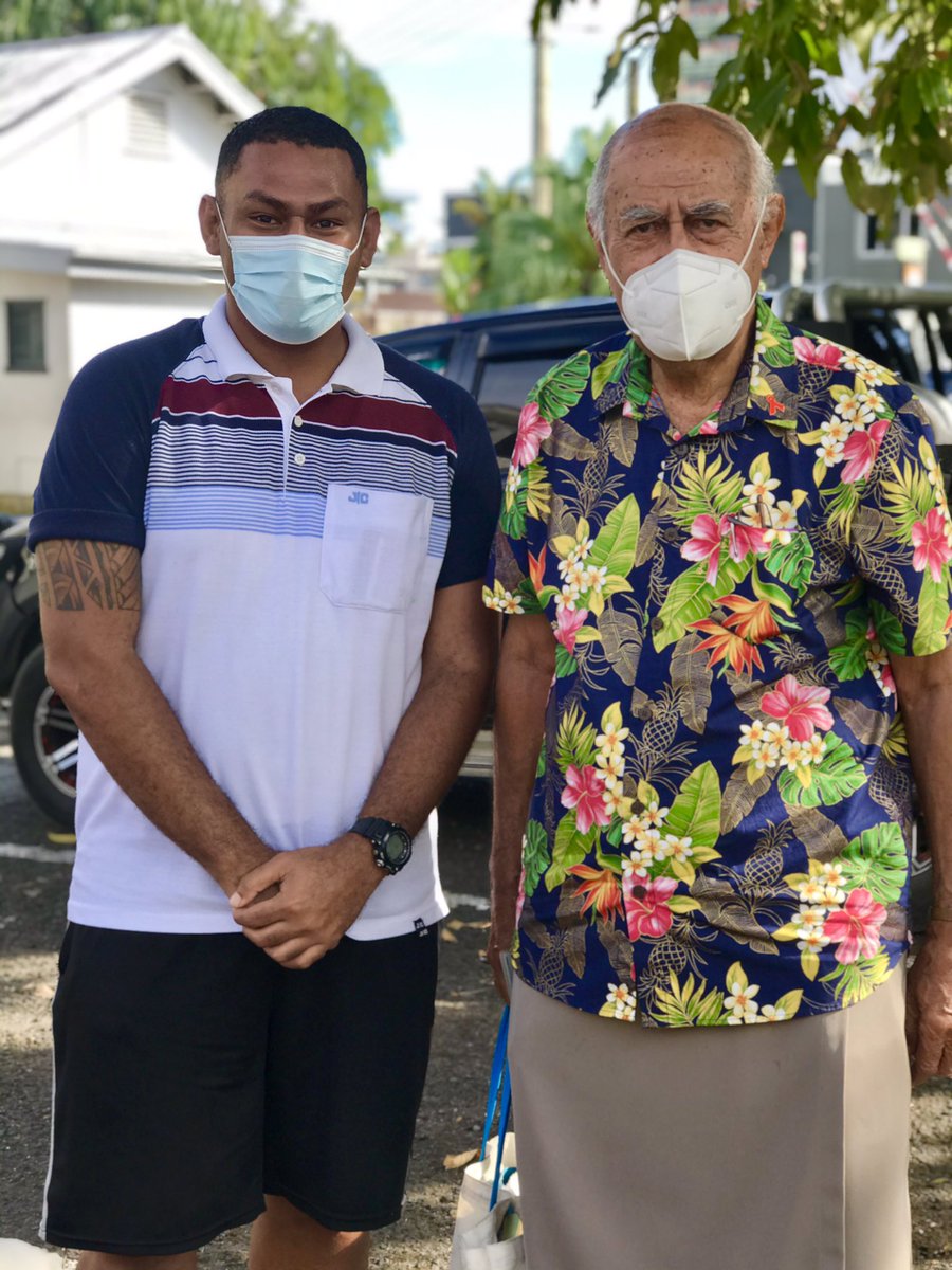 SaimoniSeniqor2's tweet photo. On my way back from the magistrate criminal registry, we had an unforeseen conversation with our very own Speaker of the Parliament.
#beautifulthursdaymorning https://t.co/8p1ULZdE7d