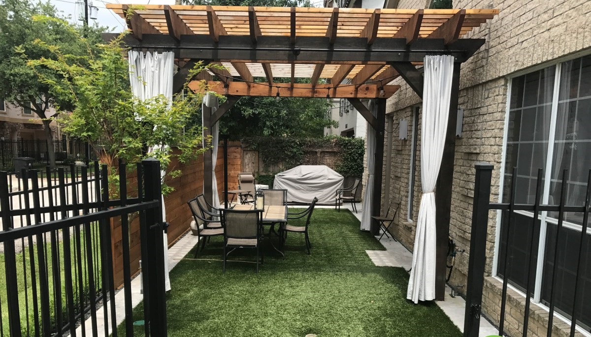 SepulvedaBM's tweet photo. At Sepulveda, we can provide you with everything  you'll need to create your dream backyard! From the beautiful Natural stone (to enhance your home), to the Synthetic Turf  ( to help keep your backyard lovely and green year around!). https://t.co/3sQRuMW3X0