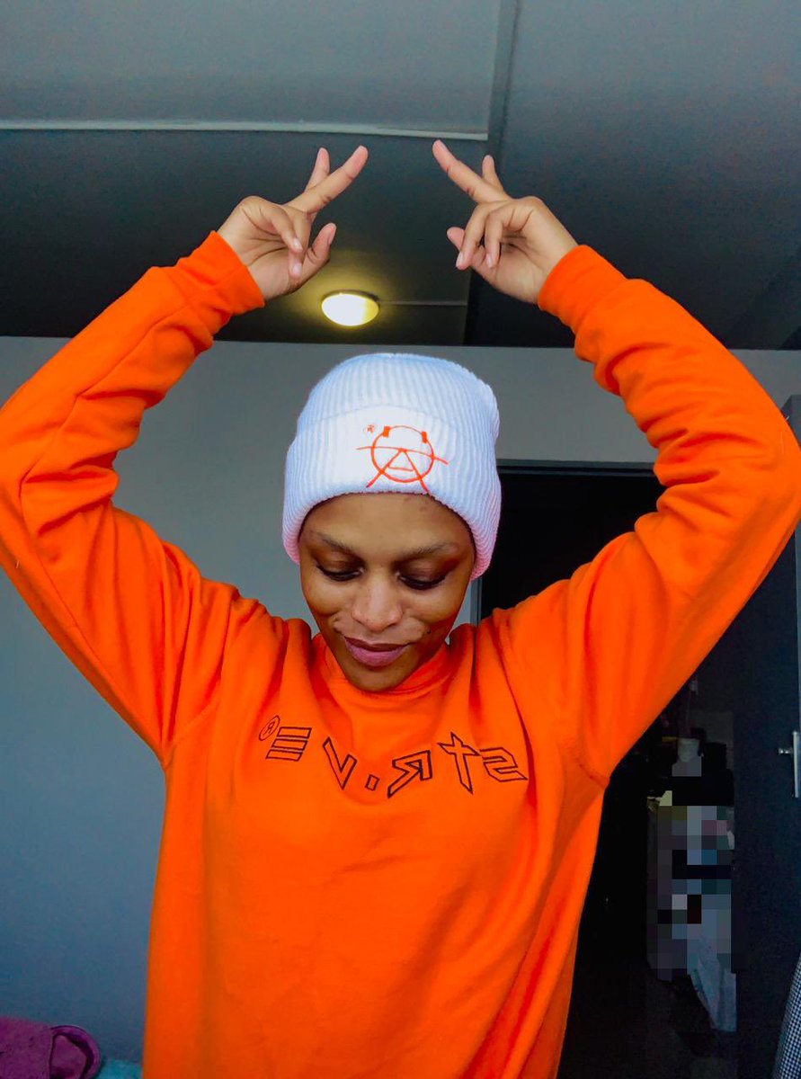 ZaStrive's tweet image. 🚨Get This 94 DV Sweater &amp;amp; Beanie l For Only R399.99 !! ‼️SALE VALID TILL 05 AUGUST 2021. Contact Us &amp;amp; Order👏🏼🥵🏆🔥#StriveNinetyFour #BelieveInYourself #MegaSaleW/StriveNinetyFour