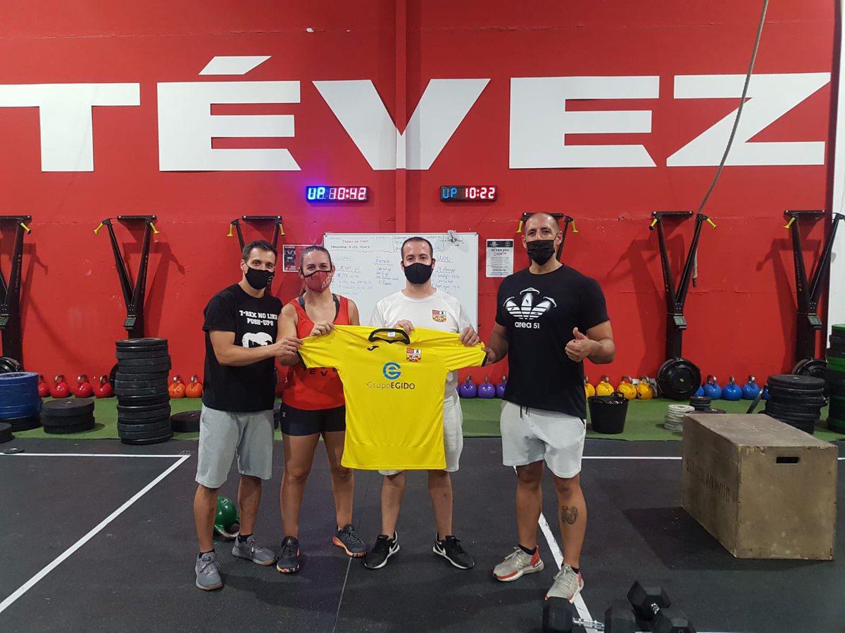 pinto_fs's tweet photo. Hoy queremos anunciar a un nuevo patrocinador que se une esta temporada a nuestra familia 😊

Además se encargará de poner en forma a nuestros jugadores en pretemporada para empezar la temporada a tope 🏋🏻🏃‍♂️💪🏻

¡ Muchas gracias a todo el equipo Tévez ! 

#VamosPinto 💛 https://t.co/0RylEYhEDG