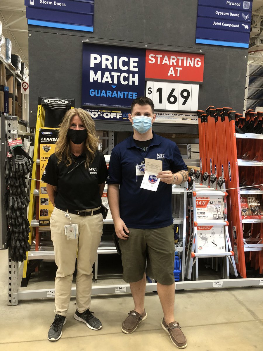 A big Thank You to Landon from store 2930, who has really stepped up his game and become a tremendous asset to the team! Great team in a great store! <a href="/XConnollyJr/">Tim Connolly</a> <a href="/ShawnMcpherson/">Shawn McPherson</a> <a href="/BlueTeam_R21/">Lowe’s Region 21</a>