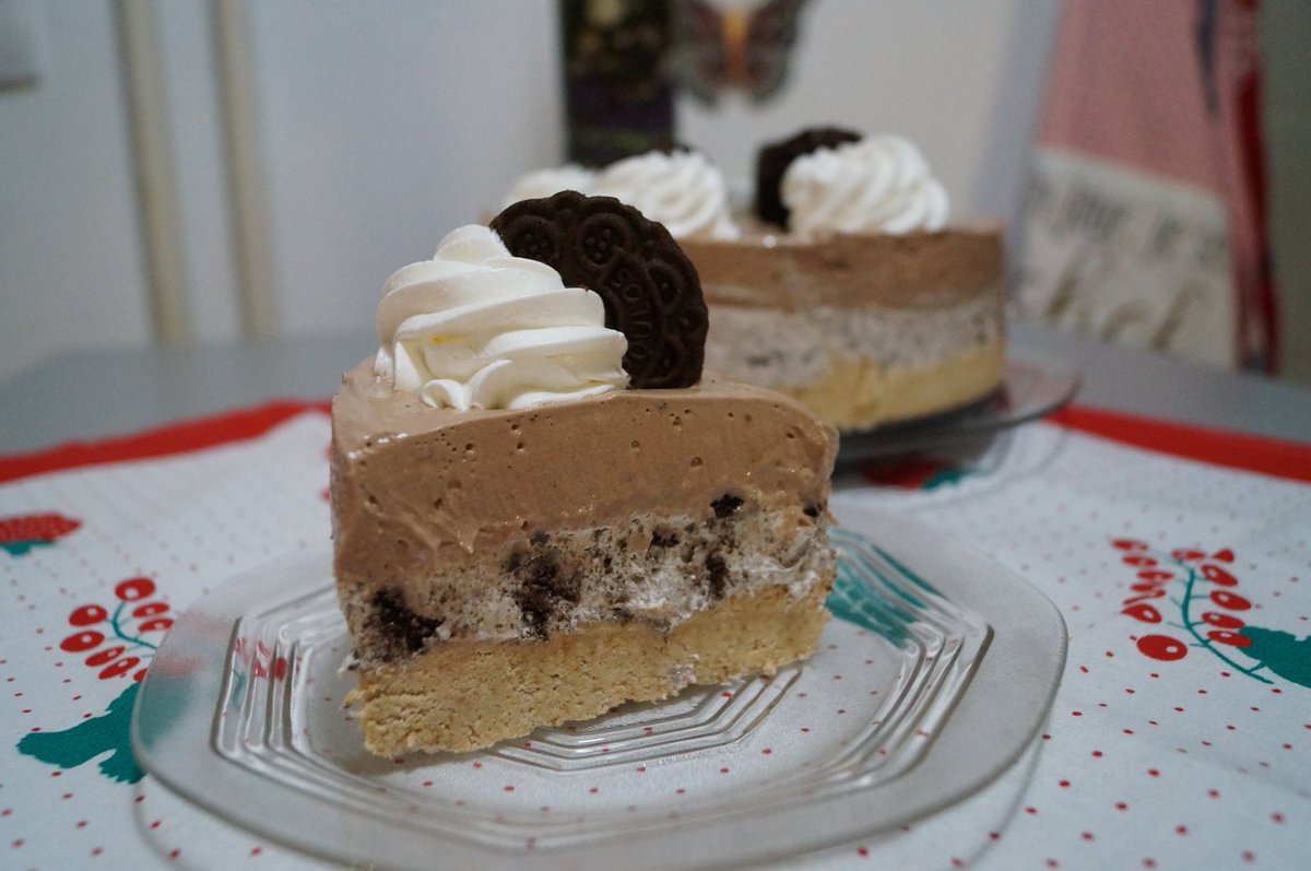 One of variations of the cake known as Lazy Woman :) Fantastic cake done in only 15 minutes, no baking :) Recipe coming on Saturday :)