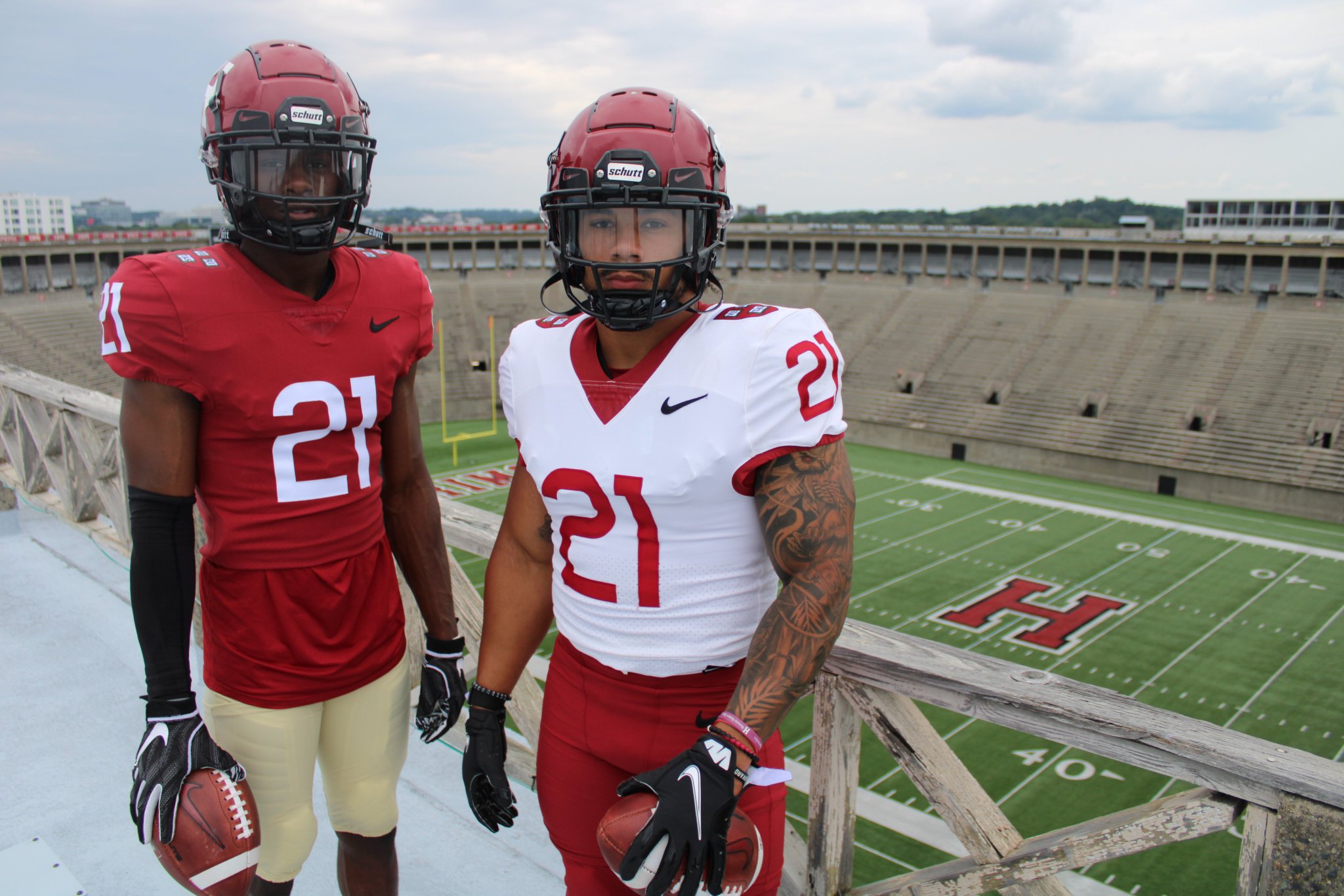 harvard-football-on-twitter-new-year-new-threads-we-re-back
