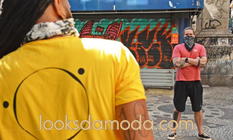 sortimentos's tweet photo. Looks da Moda Masculina : camiseteria DEC82 lança segunda coleção Ícones. São seis novas estampas, nas cores cinza, marrom, amarela, preta e melancia
https://t.co/ebsH1SNBQP
#LooksdaModa #Moda #ModaMasculina #DEC82 #Camisetas #Camiseteria #Camisas #Tshirts
#CamisetasMasculinas https://t.co/0EONkTJIpe