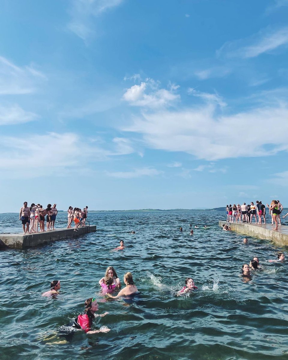 💕 Some amazing snaps 🤩 by @mylittleduke after their recent visit to Sligo 👨‍👩‍👧🍀

#familytripsligo #swimmingsligo #swimspotdligo #tidalpoolsligo