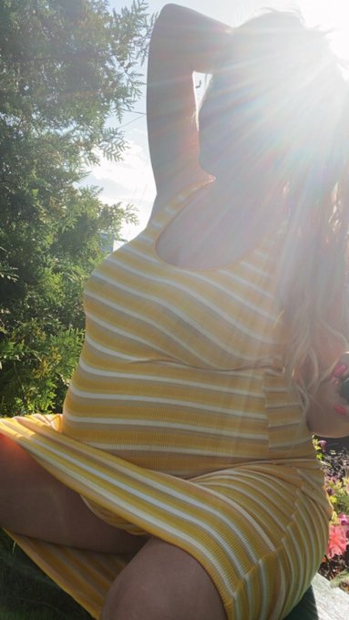 AngelBusty69’s pics and videos