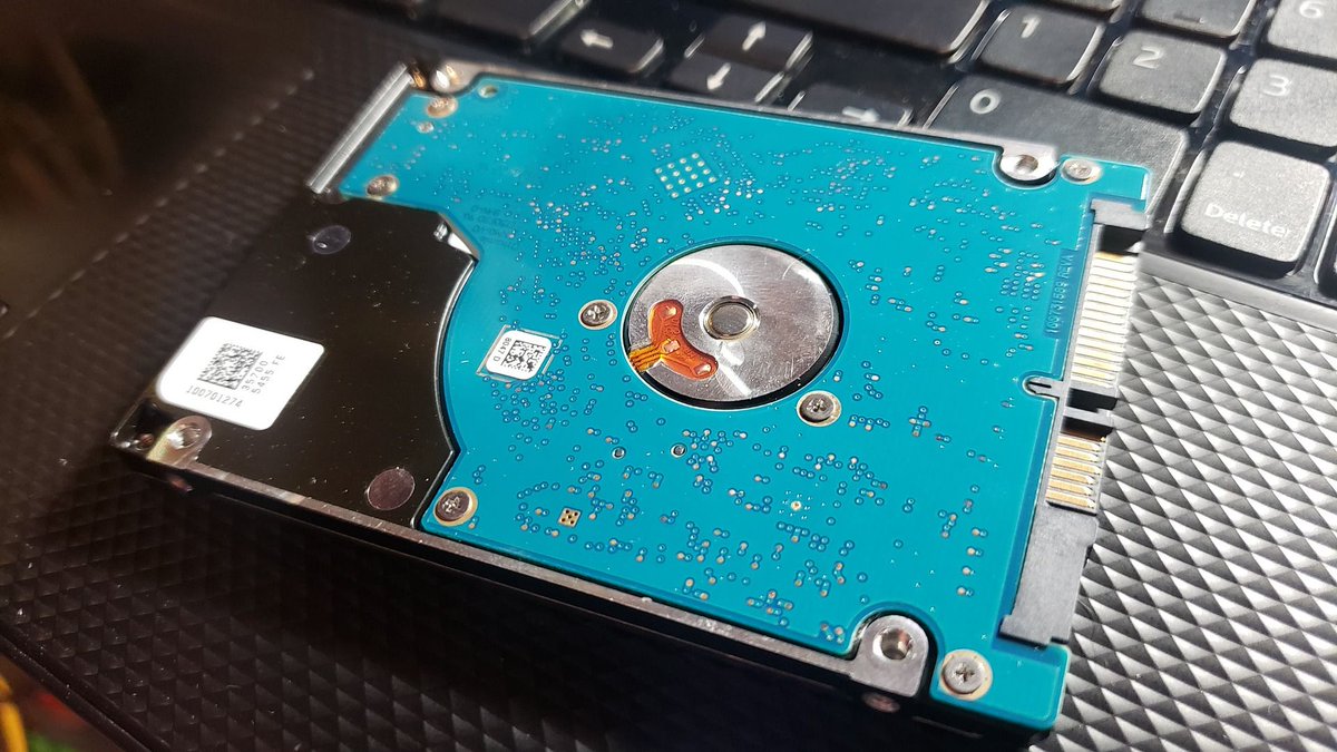 jsilva7765's tweet photo. [From the Blog] It’s Time to Put Aside the 3-2-1 Backup Rule . Read More... https://t.co/bc3d4r8R3y https://t.co/1SttpxPkN2