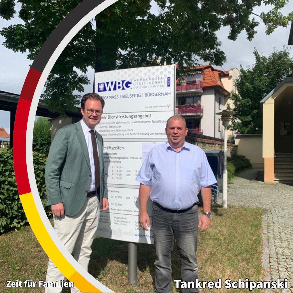 TSchipanski's tweet photo. Tag 2 meiner #Sommertour 2021 „Zeit für #Familie“. Zu Gast bei #Jugendfeuerwehr #Langewiesen, der Wohnungsbaugesellschaft #Arnstadt sowie den #Ilmkreis Kliniken. Zudem intensive Gespräche mit den Händlern in der #Arnstädter Innenstadt über die Zeit während u nach #Corona Krise. https://t.co/7kaNyZLpiM