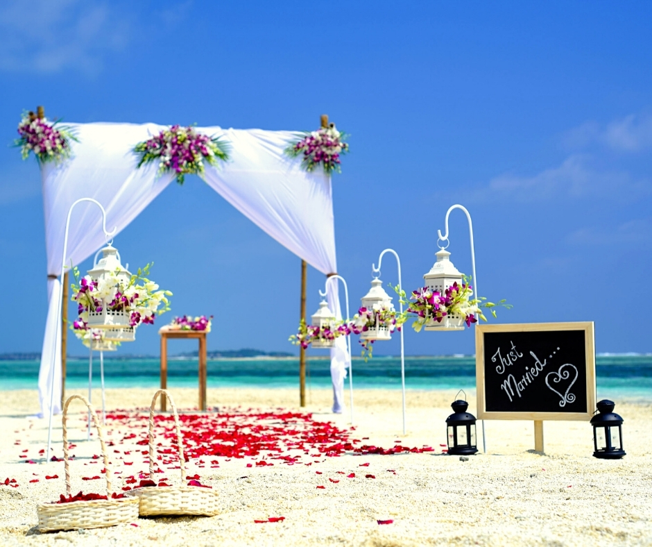 CostasWedding's tweet photo. Fuerteventura, your perfect wedding destination!!!❤️🌈🥂👣👙🐬☀️🏖️🍹🎉

Follow ➡️ @costaswp for more Wedding Tips

#weddingplanning #weddingdestination #costasweddingplanning #anacostasweddingplanner #weddingday #weddinginspiration #engayged  #loveislove#fuerteventura #canarias https://t.co/LMLWcz1rcm