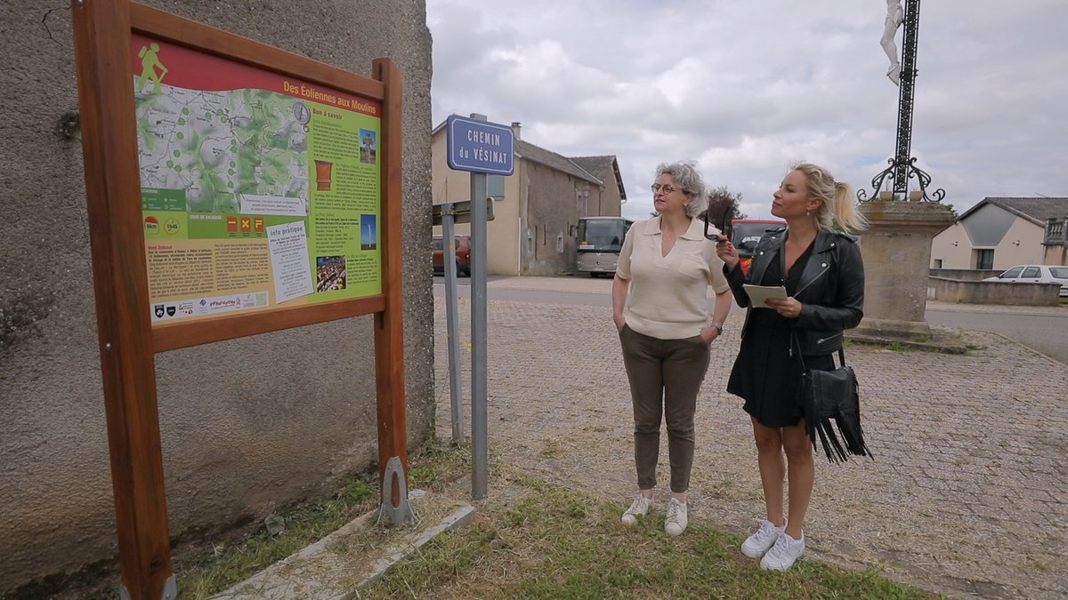 CGN_Group's tweet photo. CGN #WindFarmOpenDay at ASSAC Wind Farm
"With the total length of 6 kilometers, this hiking trail is the first one that can walk through our small city. It traverses time and space, connecting the ancient windmill on the riverside with the modern wind farm,"said Mayor Vigroux. https://t.co/6RdKeP1qQS