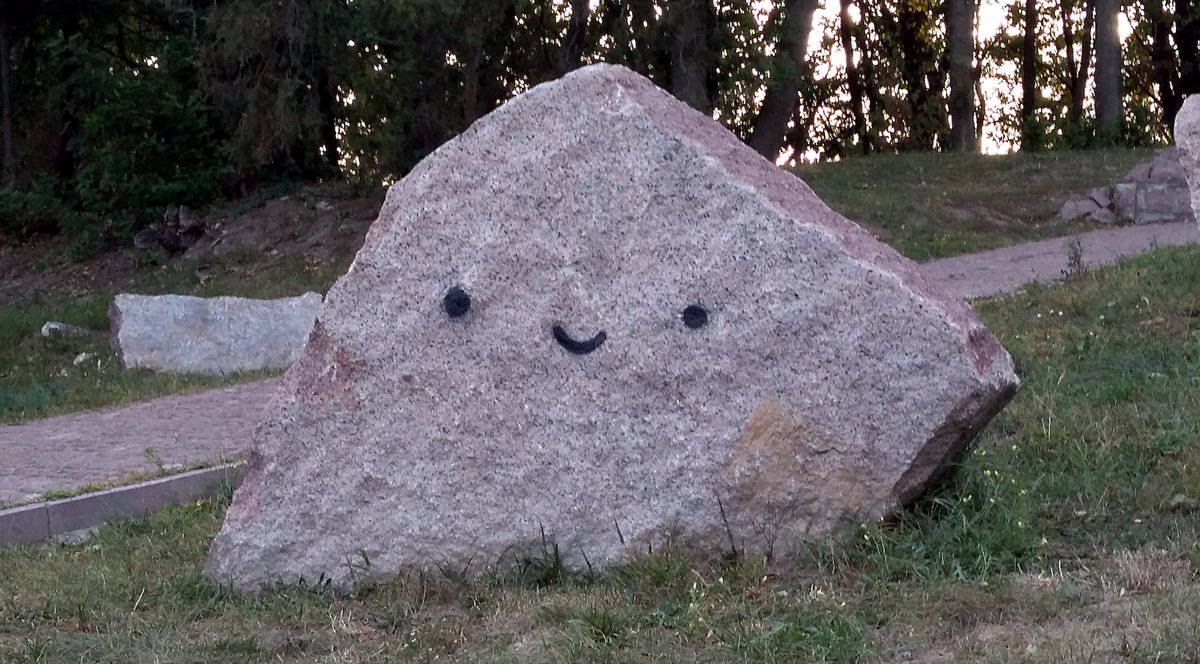 hitRECordJoe's tweet photo. If this rock was a character in a story, what would their name be?

(there are no wrong answers in a brainstorm)

Think of a good name, then add it here: https://t.co/a87vqzbKNZ https://t.co/CtN1XTDo9P