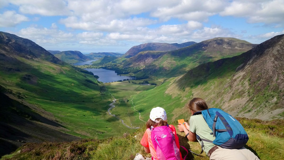 Heartening to see the next generation of lakeland lovers... #Cumbria #Notjustlakes #getoutside #landscapephotography #WorldHeritage